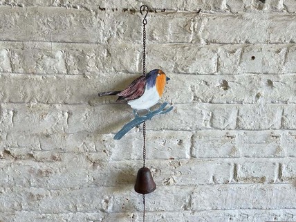 Robin hanging bell